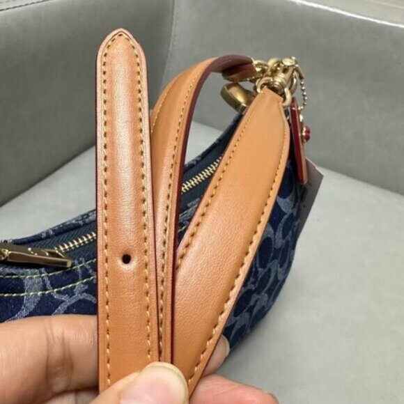 New Coach Teri Shoulder Bag In Signature Denim - Picture 4 of 7